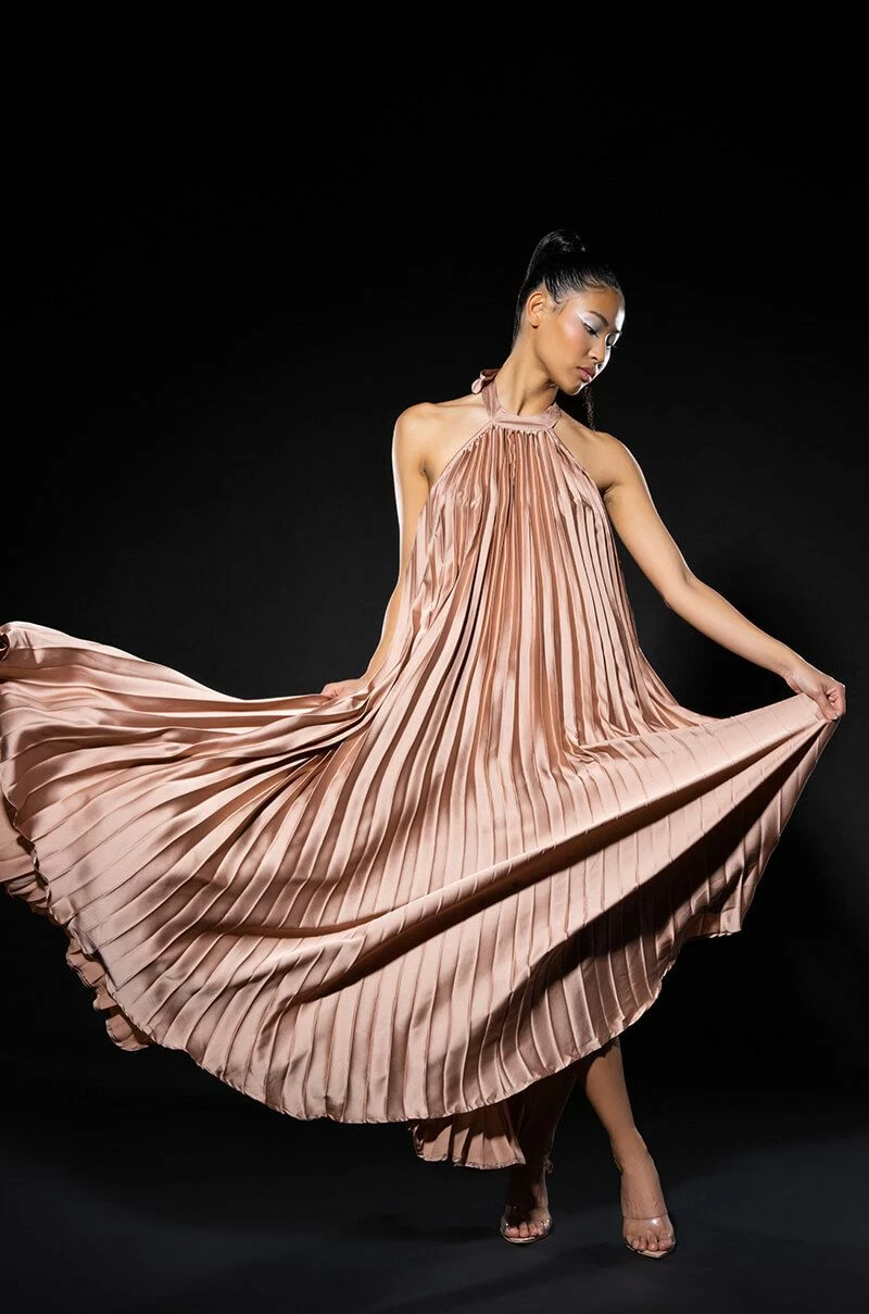 MAKE ME SWAY PLEATED HALTER MAXI DRESS - Image 2