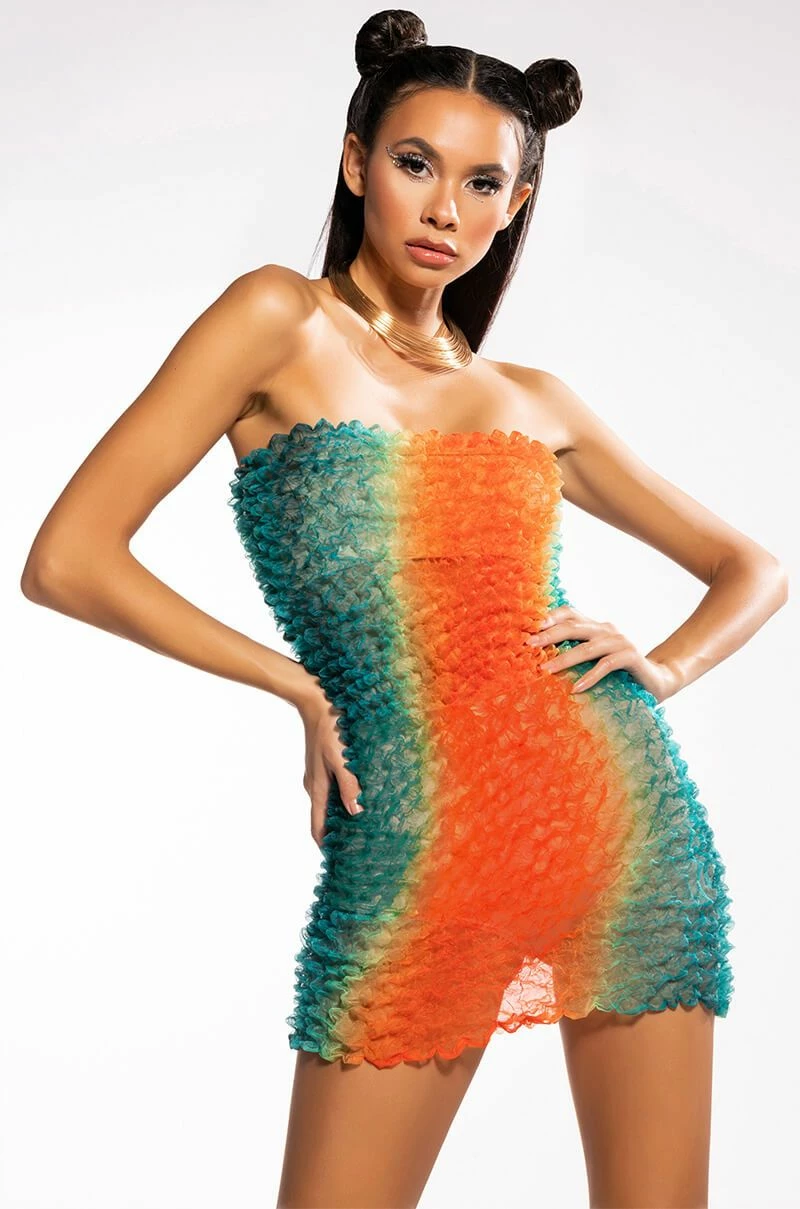 SANGRIA TEXTURED TUBE MINI DRESS - Image 2