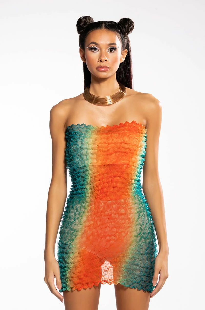 SANGRIA TEXTURED TUBE MINI DRESS - Image 4